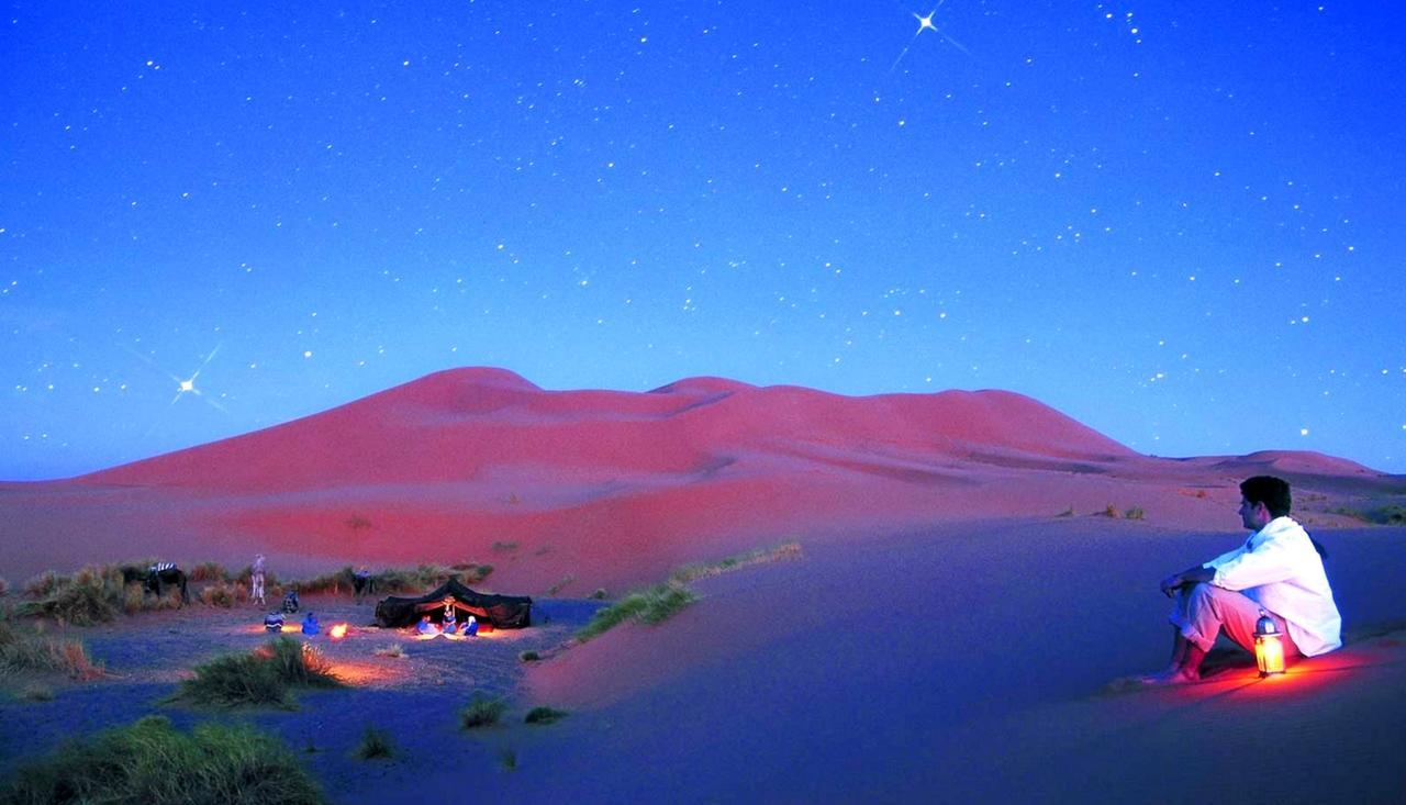 Camp Desert Stars *